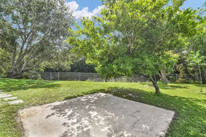 3930 NW 79th Way, Davie, FL 33024 - Photo 51