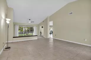 3930 NW 79th Way, Davie, FL 33024 - Photo 11