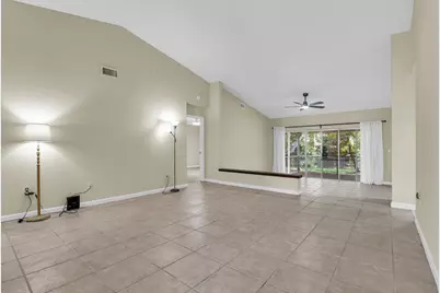 3930 NW 79th Way, Davie, FL 33024 - Photo 9