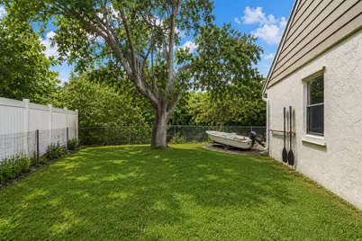 3930 NW 79th Way, Davie, FL 33024 - Photo 55