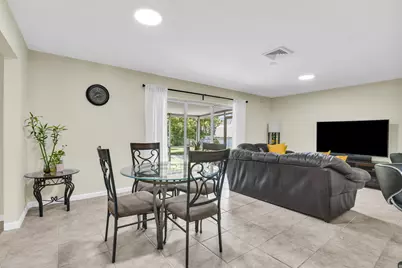 3930 NW 79th Way, Davie, FL 33024 - Photo 23