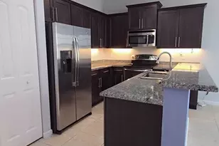 243 SW 7th Ct, Pompano Beach, FL 33060 - Photo 3