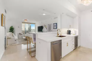 550 Okeechobee Blvd, West Palm Beach, FL 33401 - Photo 1