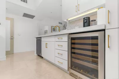 550 Okeechobee Boulevard #1409, West Palm Beach, FL 33401 - Photo 5
