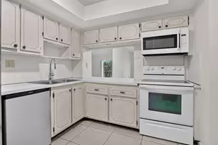 9826 Marina Blvd, Boca Raton, FL 33428 - Photo 9