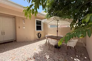 225 N Lakeshore Dr, Hypoluxo, FL 33462 - Photo 5