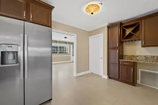 5720 SW 7th St, Plantation, FL 33317 - Photo 11
