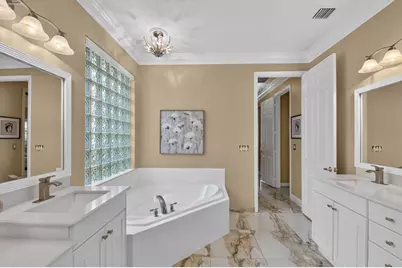 9575 Sandpiper Shores Way, West Palm Beach, FL 33411 - Photo 37