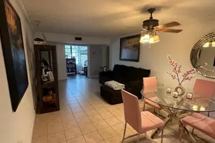 1711 Whitehall Dr, Davie, FL 33324 - Photo 7