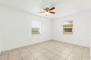 4790 Gulfstream Rd, Lake Worth, FL 33461 - Photo 13