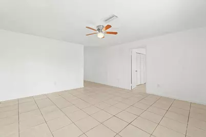 4790 Gulfstream Road, Lake Worth, FL 33461 - Photo 9