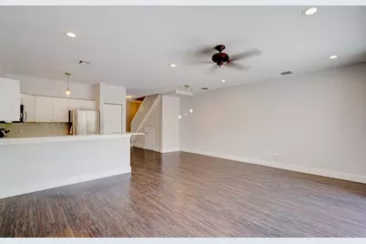 804 SW 4th Avenue, Fort Lauderdale, FL 33315 - Photo 7