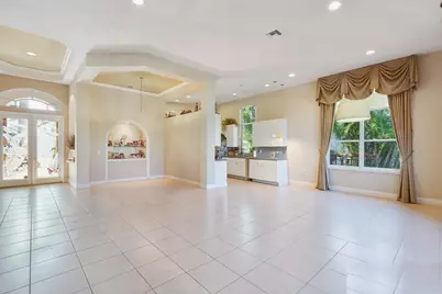 8155 Cypress Point Road, West Palm Beach, FL 33412 - Photo 9