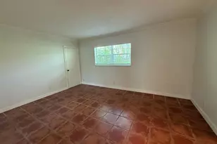 1640 NE 4th Pl, Fort Lauderdale, FL 33301 - Photo 9