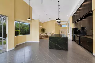 11922 Fountainside Cir, Boynton Beach, FL 33437 - Photo 11