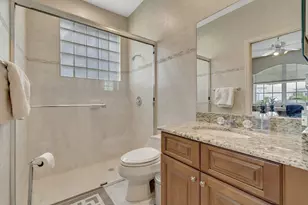 11922 Fountainside Cir, Boynton Beach, FL 33437 - Photo 31