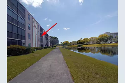 7320 Amberly Lane #305, Delray Beach, FL 33446 - Photo 3