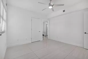 2650 Lake Shore Dr, Riviera Beach, FL 33404 - Photo 33
