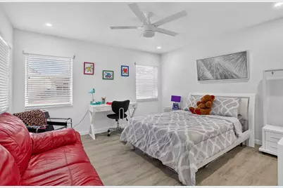 10401 Lake Vista Circle, Boca Raton, FL 33498 - Photo 43