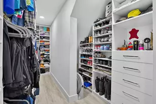 10401 Lake Vista Cir, Boca Raton, FL 33498 - Photo 29