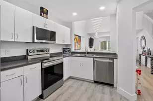 10401 Lake Vista Cir, Boca Raton, FL 33498 - Photo 17