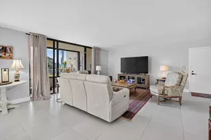 7153 Promenade Dr, Boca Raton, FL 33433 - Photo 11