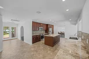 22 Banyan Rd, Sewalls Point, FL 34996 - Photo 7