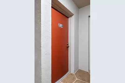 13 Jacaranda Drive #214, Plantation, FL 33324 - Photo 21