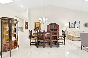 8343 Springlake Dr, Boca Raton, FL 33496 - Photo 11