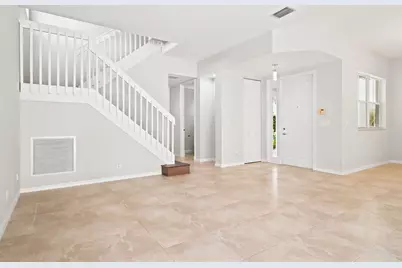 207 Isle Verde Way, Palm Beach Gardens, FL 33418 - Photo 13