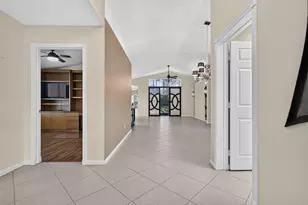8135 Playa Del Sur Blvd, Lake Worth, FL 33467 - Photo 5