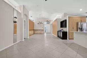 8135 Playa Del Sur Blvd, Lake Worth, FL 33467 - Photo 15