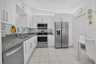 8246 Springview Terrace, Boca Raton, FL 33496 - Photo 13