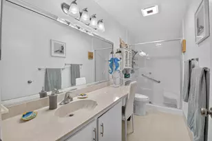 8246 Springview Terrace, Boca Raton, FL 33496 - Photo 23