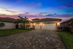9850 Evergreen Woods Ln, Boynton Beach, FL 33473 - Photo 7