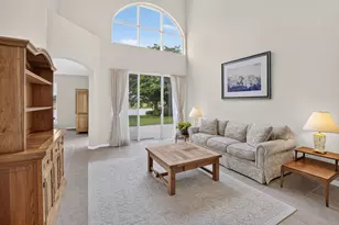 5866 Bay Hill Cir, Lake Worth, FL 33463 - Photo 9