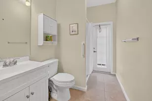 5866 Bay Hill Cir, Lake Worth, FL 33463 - Photo 23