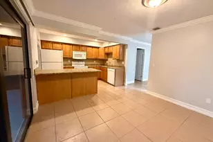 814 Sandtree Dr, Palm Beach Gardens, FL 33403 - Photo 7