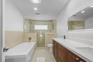 5707 White Hickory Cir, Tamarac, FL 33319 - Photo 63