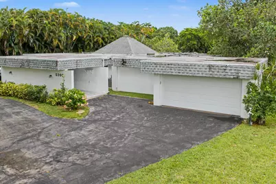 5707 White Hickory Circle, Tamarac, FL 33319 - Photo 47