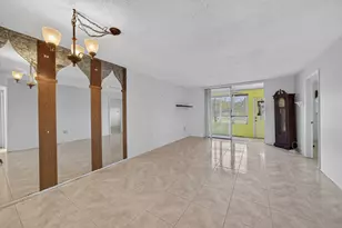 8101 N Sunrise Lakes Dr N, Sunrise, FL 33322 - Photo 17