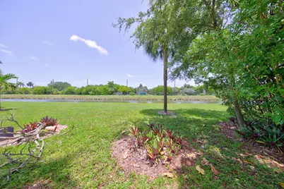 8101 N Sunrise Lakes Drive N #112, Sunrise, FL 33322 - Photo 35