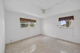 8101 N Sunrise Lakes Dr N, Sunrise, FL 33322 - Photo 9