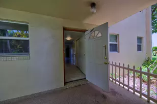 8101 N Sunrise Lakes Dr N, Sunrise, FL 33322 - Photo 35
