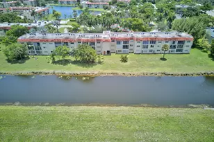 8101 N Sunrise Lakes Dr N, Sunrise, FL 33322 - Photo 3