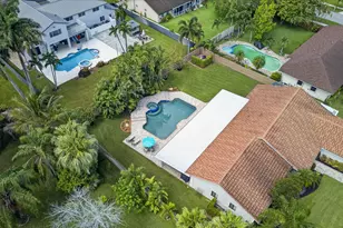 20250 NW 5th St, Pembroke Pines, FL 33029 - Photo 3