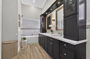 20250 NW 5th St, Pembroke Pines, FL 33029 - Photo 17
