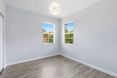 3261 Scarletta Drive, Riviera Beach, FL 33404 - Photo 13