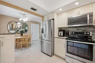 54 Capri B, Delray Beach, FL 33484 - Photo 3