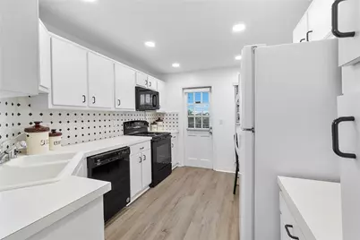 9101 W Sample Road #402, Coral Springs, FL 33065 - Photo 23